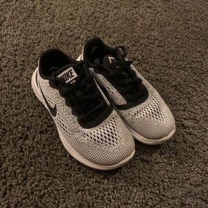 Toddler Nike Free Runs